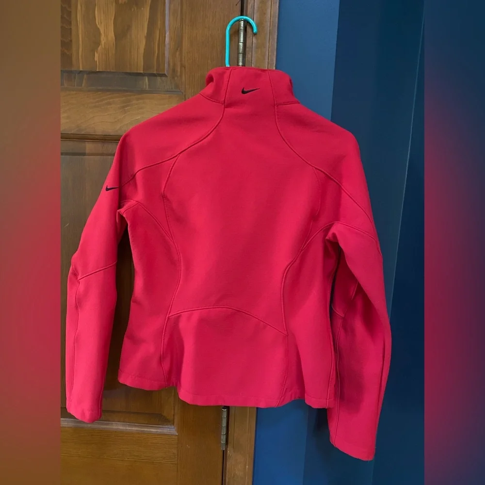 Nike Therma fit Track Jacket Small (4-6) Red - Picture 2 of 4